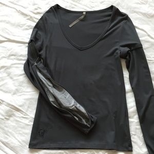Cop Copine Zipper Sleeve Top